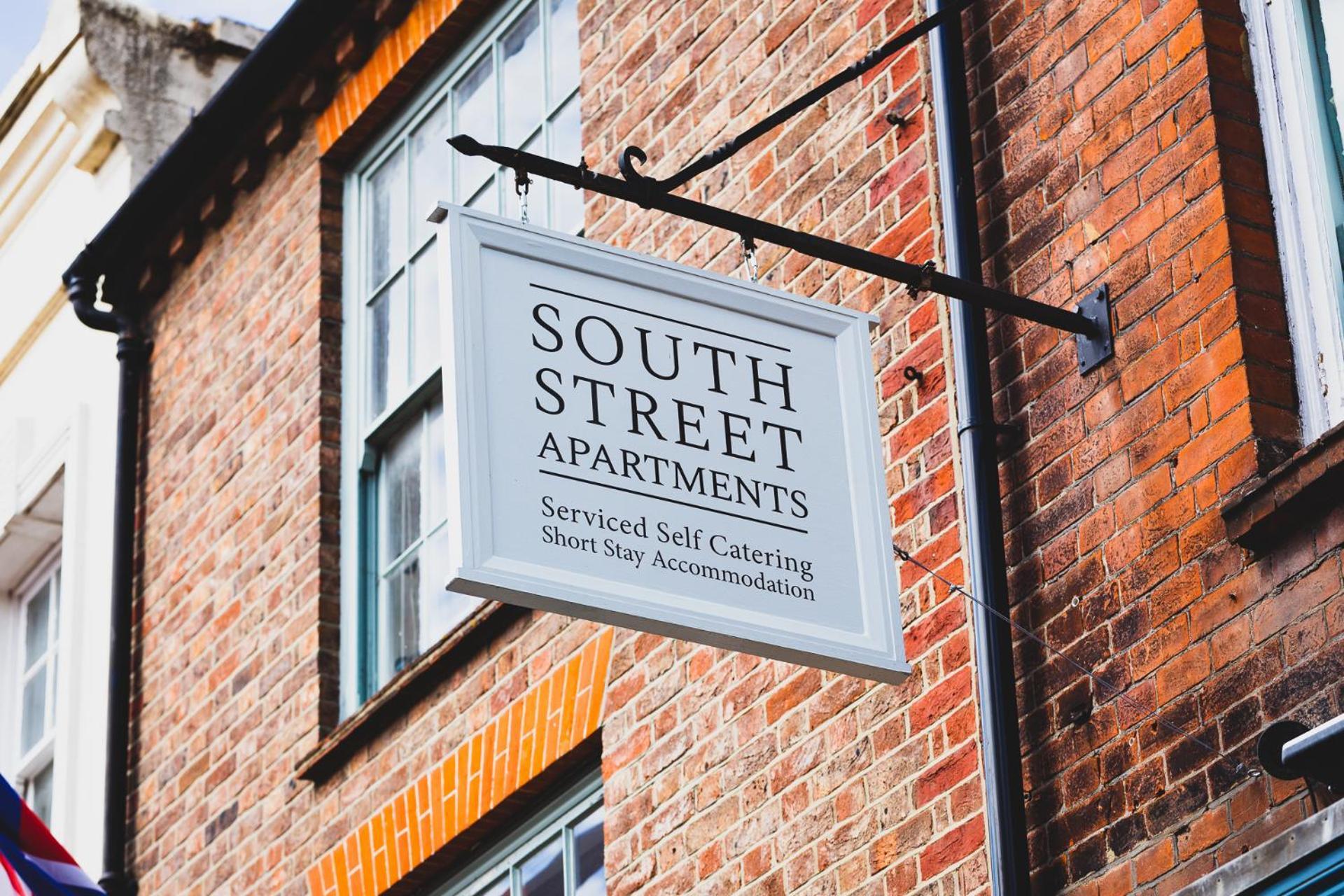 South Street Apartments Chichester Exterior photo
